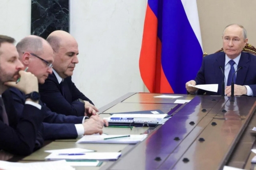 Russian economy posts first quarterly decline in three years