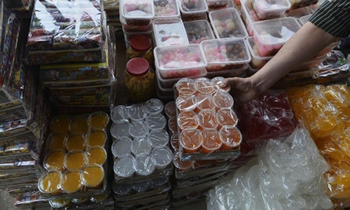 Death toll from poisoned sweets climbs to 33 in Pakistan