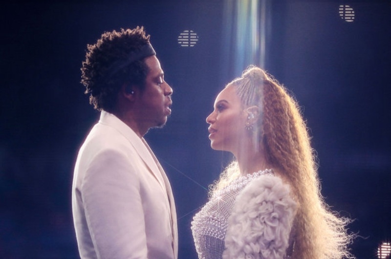 Beyonce, Jay-Z honour Franklin Beyonce, Jay-Z honour Franklin