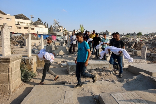 Israel agrees to truce talks