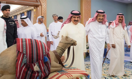 HM King attends Camel Festival in Riyadh