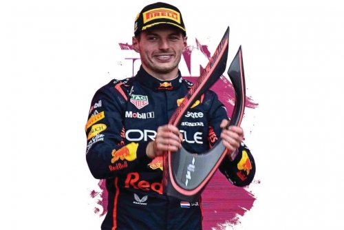 Verstappen cruises to Baku victory