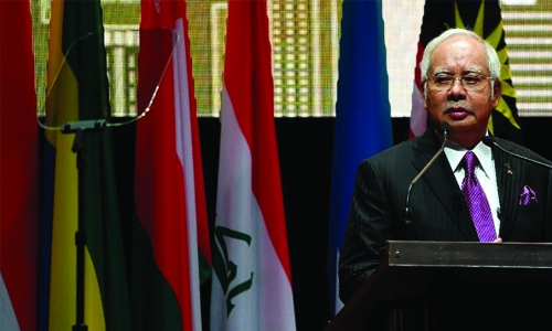 Two Malaysians leave North Korea, 9 more stranded in Kim murder row