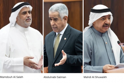 Parliament Ousts Three MPs in Roll-Call Vote Parliament Ousts Three MPs in Roll-Call Vote