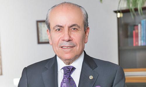 Gulf Hotel GM notches up top award