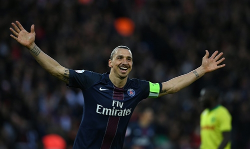 Ibrahimovic dodges Man United speculation Ibrahimovic dodges Man United speculation