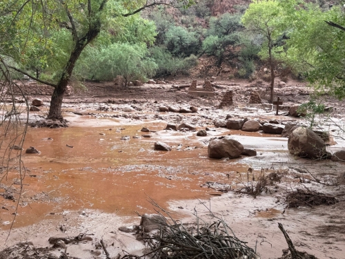 Grand Canyon Flooding Claims 2 Lives; Search Continues for 1 Missing Grand Canyon Flooding Claims 2 Lives; Search Continues for 1 Missing
