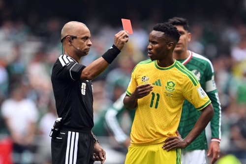 Chaos at Azteca as Mexico beat South Africa 2–0 Chaos at Azteca as Mexico beat South Africa 2–0