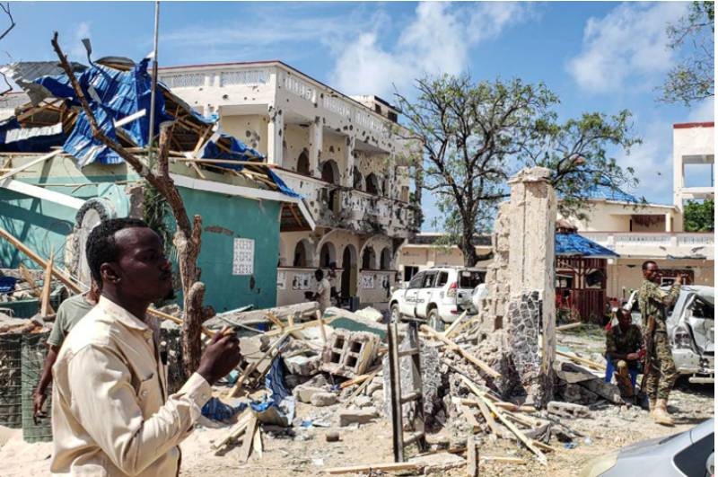26 killed in deadly Somalia hotel siege