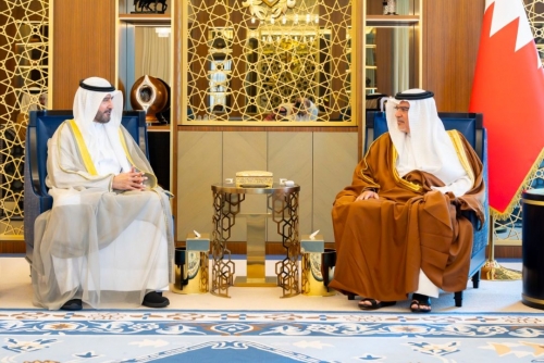 HRH Crown Prince Meets KFH Group Chairman to Discuss Banking Growth HRH Crown Prince Meets KFH Group Chairman to Discuss Banking Growth