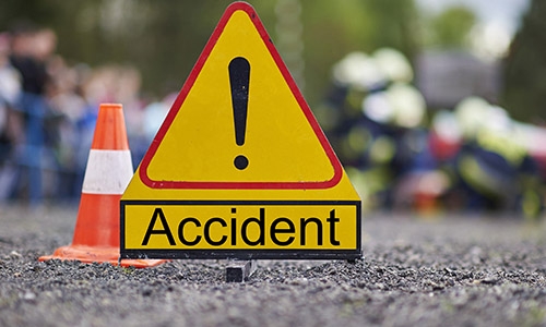 Bus accident kills 10 in Indonesia Bus accident kills 10 in Indonesia