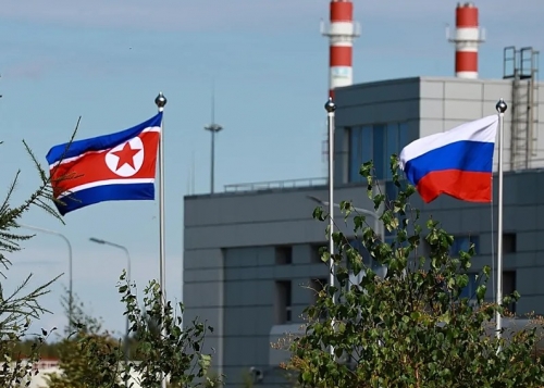 Russia, North Korea connect road bridge ahead of summer opening
