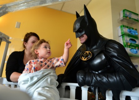 US 'Batman' killed after his Batmobile broke down US 'Batman' killed after his Batmobile broke down