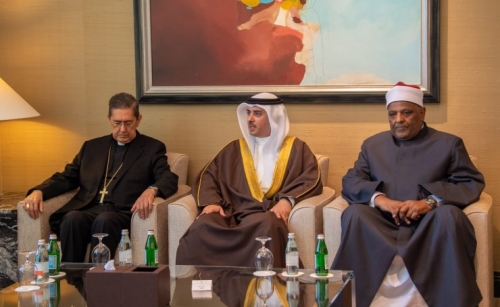 Bahrain promotes interfaith dialogue