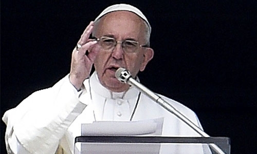 Pope slams 'blind violence' in Brussels, prays for victims Pope slams 'blind violence' in Brussels, prays for victims