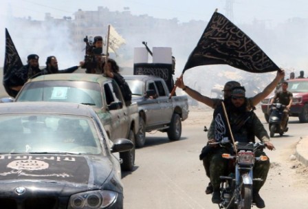 Russia builds up Syria airbase as US policy suffers setback