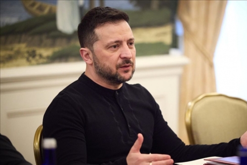 Zelensky says Russian negotiators have 'begun to discuss' possible Putin meeting Zelensky says Russian negotiators have 'begun to discuss' possible Putin meeting