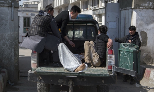 Blasts rattle Kabul