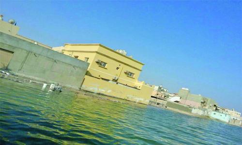 Water level rises in Ma'ameer Water level rises in Ma'ameer