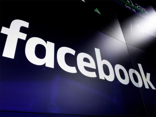 Facebook says will give priority to original news reporting