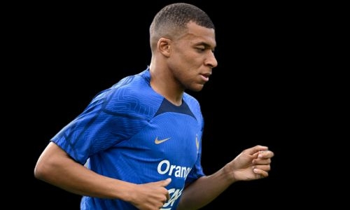 Mbappe says never discussed extending stay with PSG Mbappe says never discussed extending stay with PSG