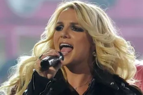 Britney Spears checks into rehab following DUI arrest