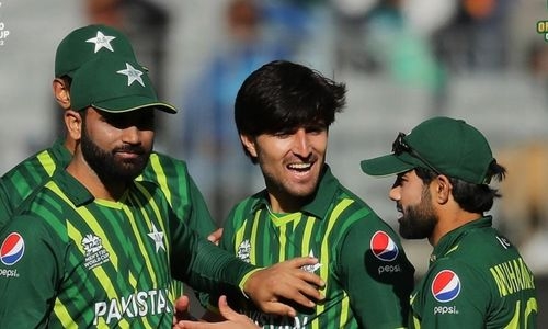 Pakistan beat Netherlands for first win at T20 World Cup