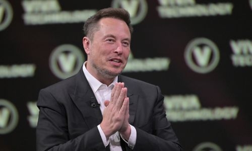 Musk says Twitter will limit how many tweets users can read