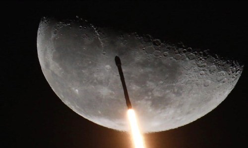 SpaceX rocket part on course to crash into moon