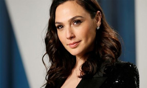 'Wonder Woman' box office hits a pandemic high in cinema, streaming showdown