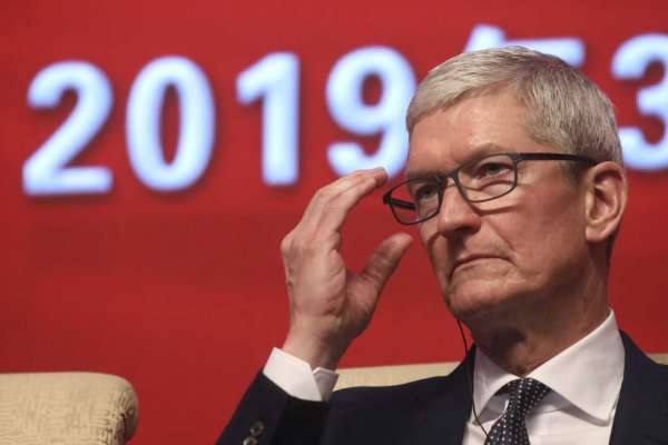 China should continue to open up its economy, Apple’s Cook
