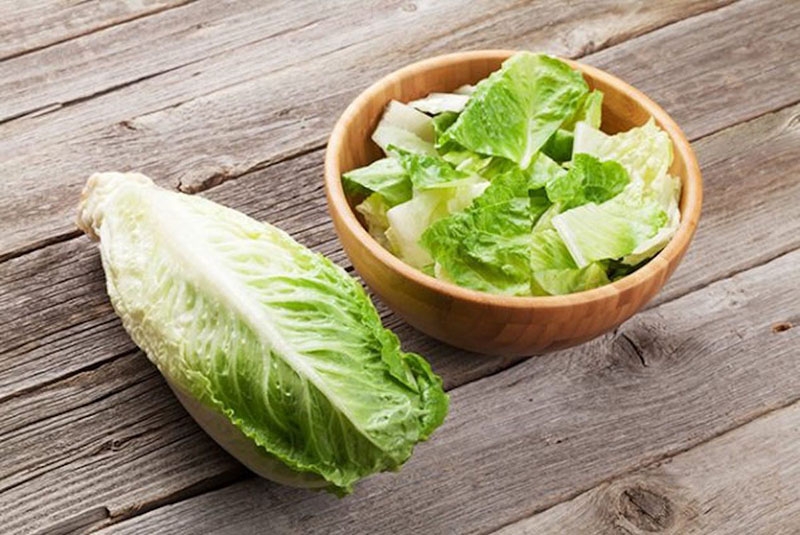 People in US have been discarding romaine lettuce from their homes, read on to know why... People in US have been discarding romaine lettuce from their homes, read on to know why...