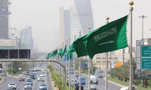  Saudi Arabia welcomes decision to delegate powers to Presidential Leadership Council