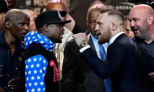 Mayweather knocks out brave McGregor to win superfight