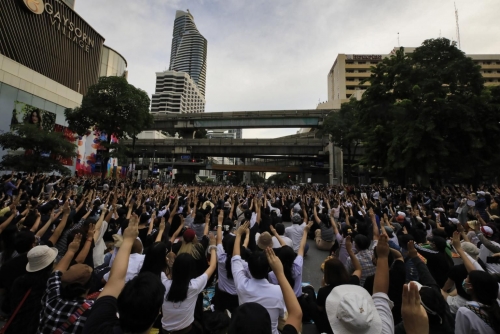 Thai protesters defy emergency with new rally in central Bangkok