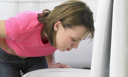 420,000 die from tainted food annually, a third of them young children 420,000 die from tainted food annually, a third of them young children