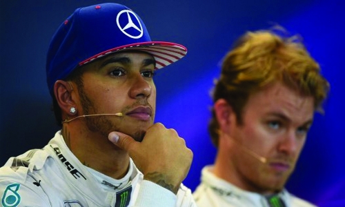 Hamilton urges Mercedes to reject team orders