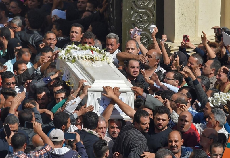 Copts mourn Egypt bus attack victims