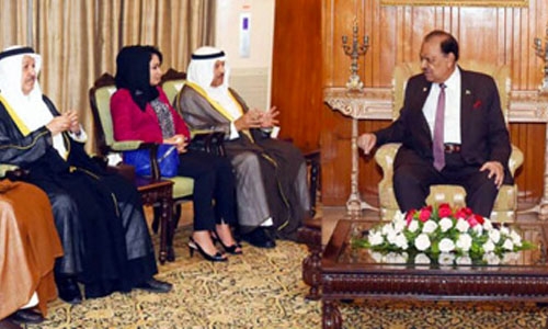 Pakistan President receives Shura Chairman 