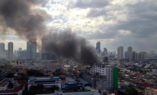 Fire at residential area in Mandaluyong City Fire at residential area in Mandaluyong City