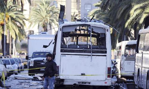 IS claims deadly Tunisia bus bombing