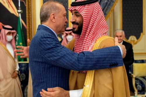 Erdogan lands in Jeddah for talks with Saudi, Pakistan leaders