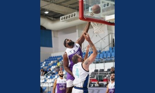 Al Ettihad rout Nuwaidrat in basketball league