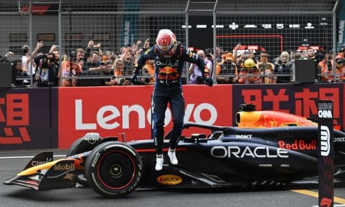 Max Verstappen wins Chinese Grand Prix to increase title grip