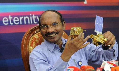 India’s Moon probe enters lunar orbit India’s Moon probe enters lunar orbit