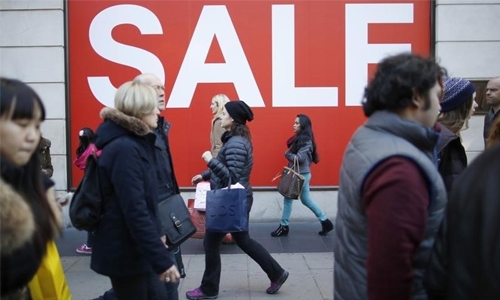 UK retail sales drop in December UK retail sales drop in December