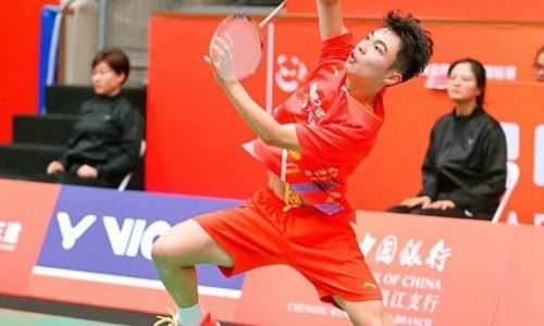 China badminton player, 17, dies of cardiac arrest after collapsing on court China badminton player, 17, dies of cardiac arrest after collapsing on court