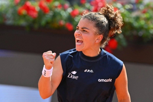 Paolini delights home crowd by reaching ‘dream’ Italian Open final