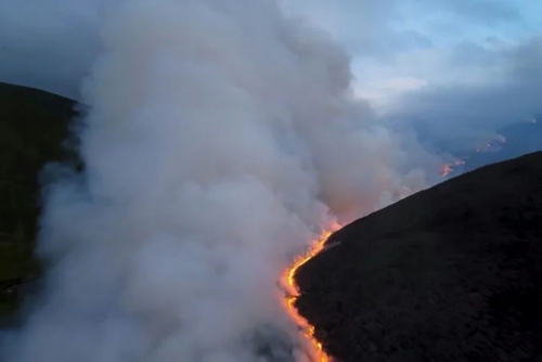 Scotland Declares ‘Major’ Incident Over Massive Cairngorms Wildfire Scotland Declares ‘Major’ Incident Over Massive Cairngorms Wildfire