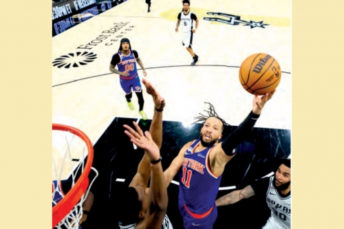 Brunson leads Knicks to first NBA title in 53 years Brunson leads Knicks to first NBA title in 53 years